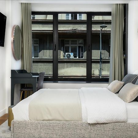 Urban Downtown Luxury Rooms And Suites Belgrado Exterior foto