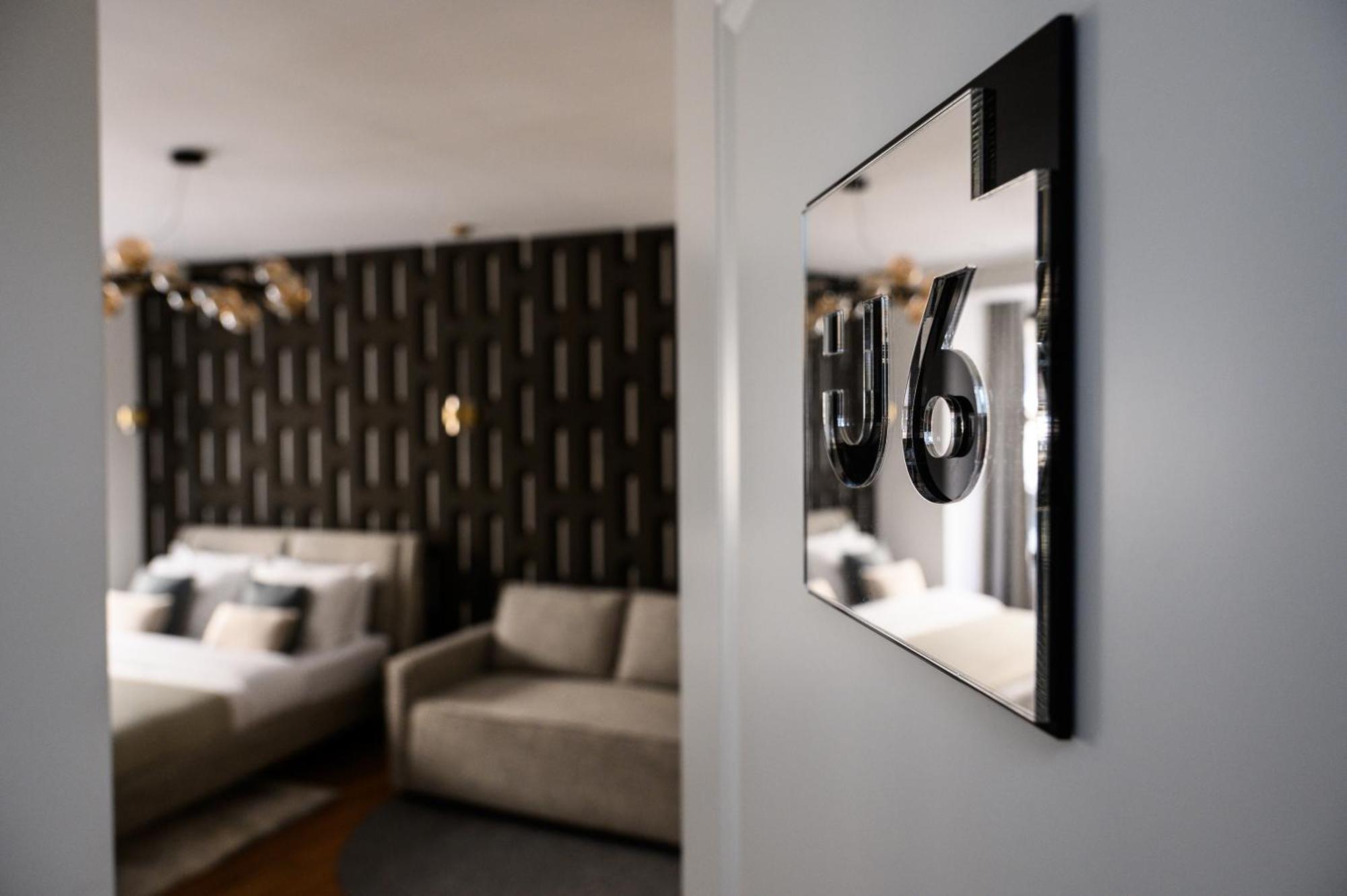 Urban Downtown Luxury Rooms And Suites Belgrado Habitación foto